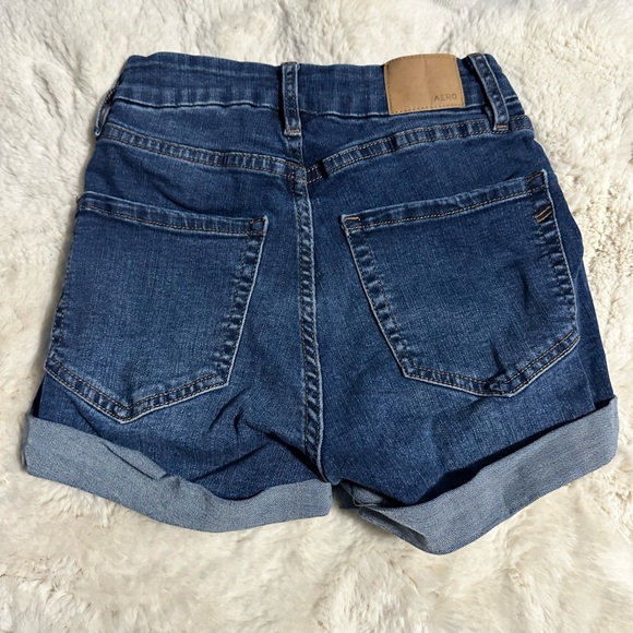 Woman’s jean shorts 🩳 - Picture 2 of 4